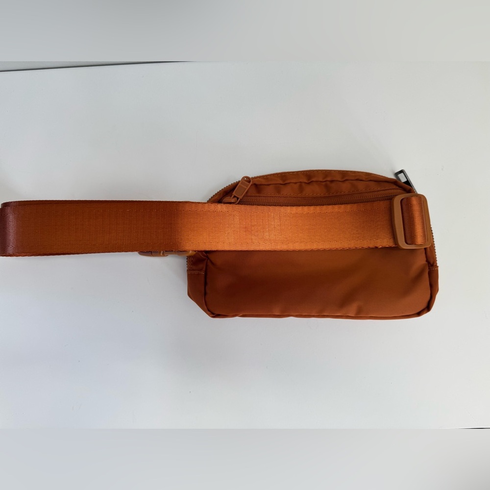 PANDER Everywhere Belt Fanny Pack Bag in Burnt Orange - Picture 3 of 3
